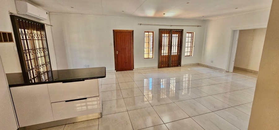 To Let 3 Bedroom Property for Rent in Safari Gardens North West